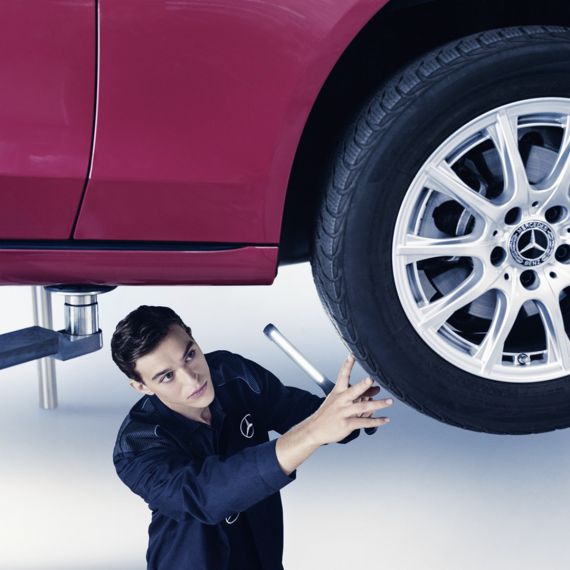 500921_MBAS_24001_TMX_SPRING_SEASONAL_TYRES_CAMPAIGN__Carousel_SpringCheck__1080x1080px_CZ_3